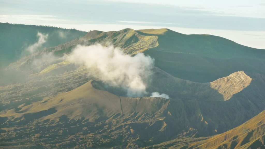 volcan Bromo - Cratère