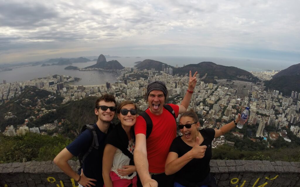 Vue panoramique de Rio de Janeiro avec les copains