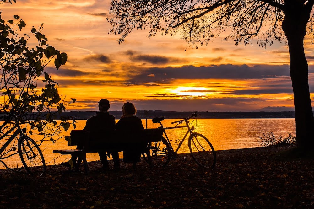 coucher de soleil à vélo